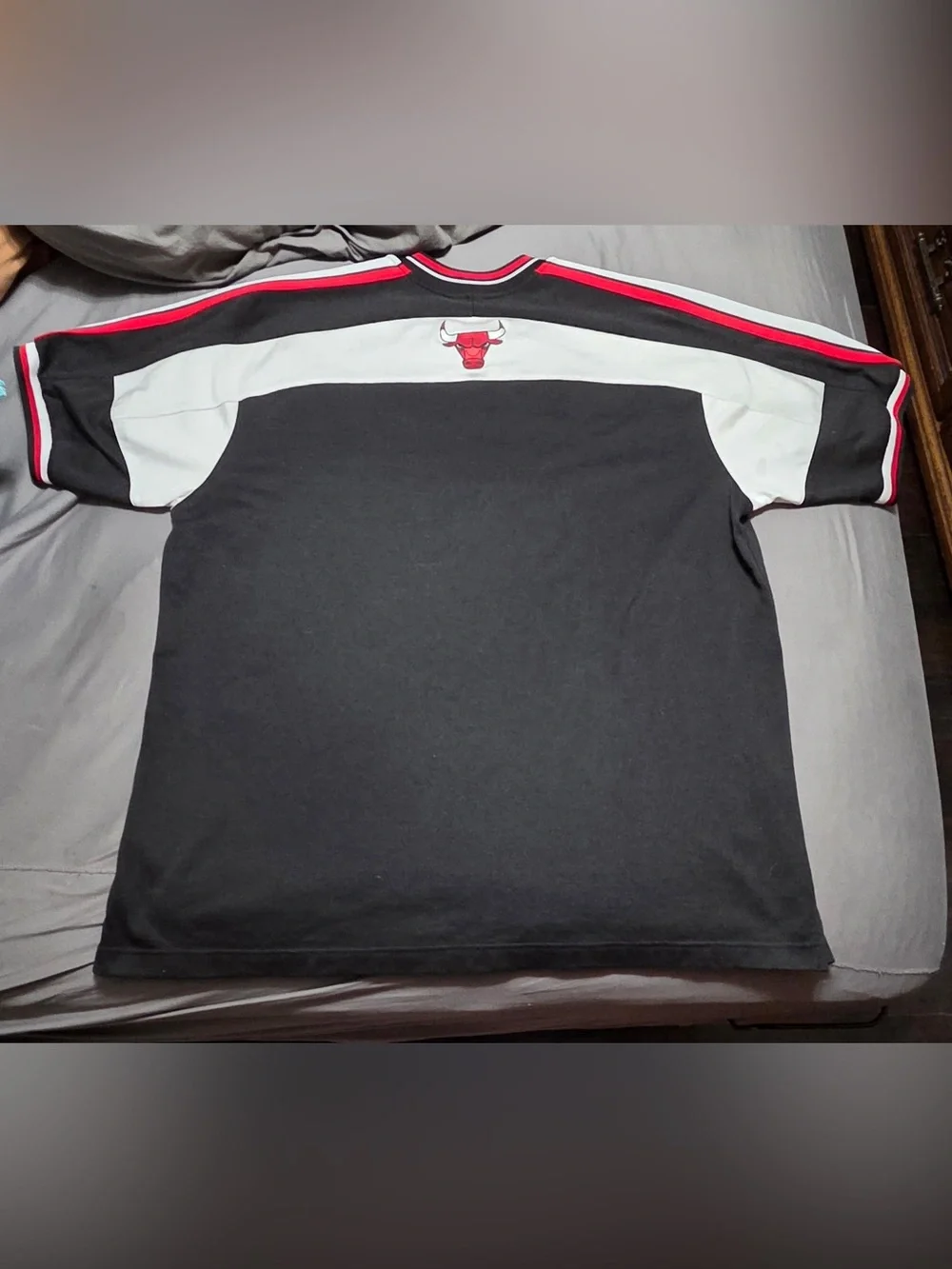 Vintage Nike Chicago Black & Gray Team Jersey